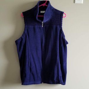 d&co. Active wear Warm Up faux velvet vest